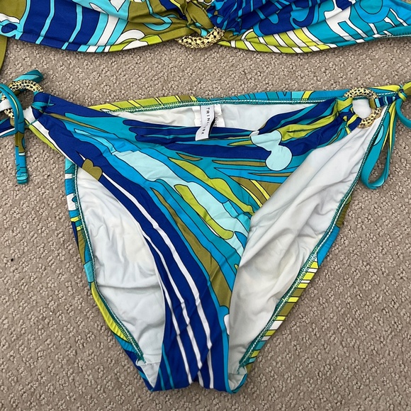 Trina Turk Bikini Set Multicolor Print Halter Top & Tie Side Bottoms Size 10/12 - Picture 4 of 5